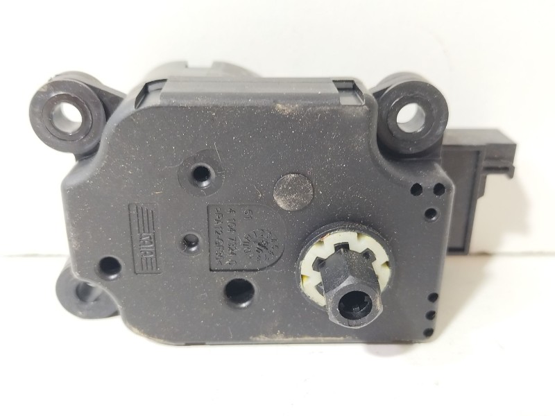 Recambio de motor calefaccion para mercedes-benz clase c coupé (cl203) c 220 cdi (203.708) referencia OEM IAM A2038201642  