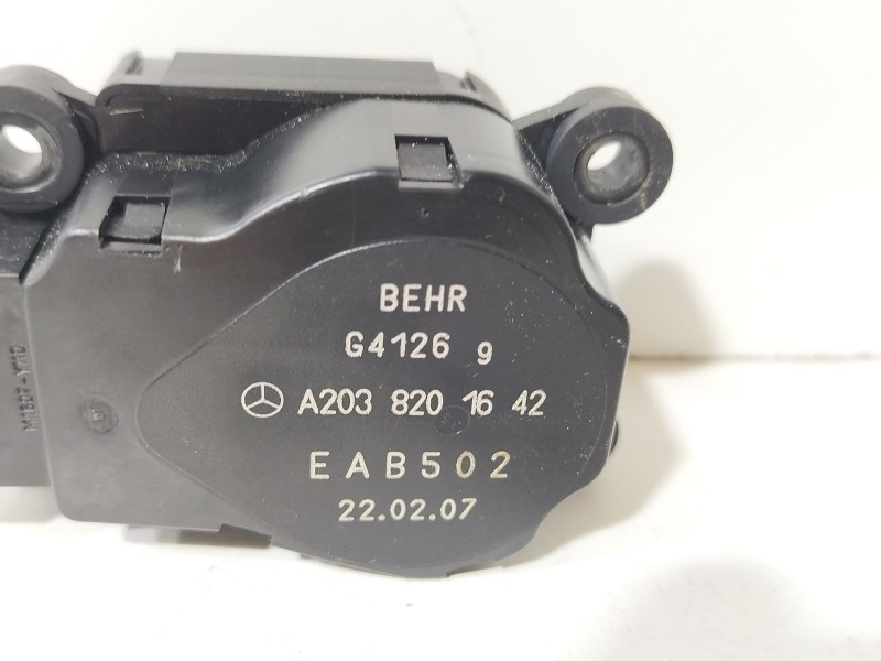 Recambio de motor calefaccion para mercedes-benz clase c coupé (cl203) c 220 cdi (203.708) referencia OEM IAM A2038201642  