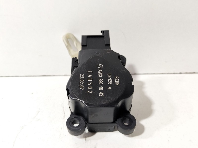 Recambio de motor calefaccion para mercedes-benz clase c coupé (cl203) c 220 cdi (203.708) referencia OEM IAM A2038201642  