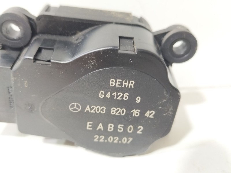Recambio de motor calefaccion para mercedes-benz clase c coupé (cl203) c 220 cdi (203.708) referencia OEM IAM A2038201642  