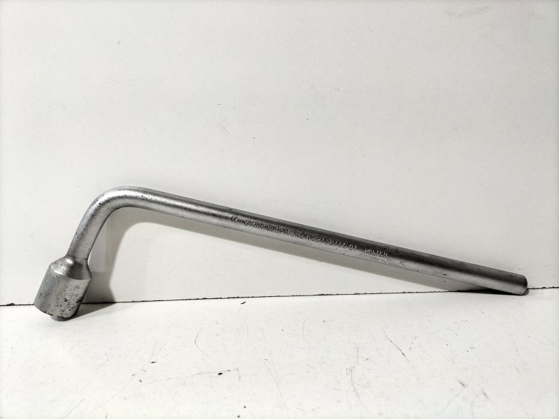 Recambio de llave rueda para mercedes-benz clase c coupé (cl203) c 220 cdi (203.708) referencia OEM IAM A2215810001  