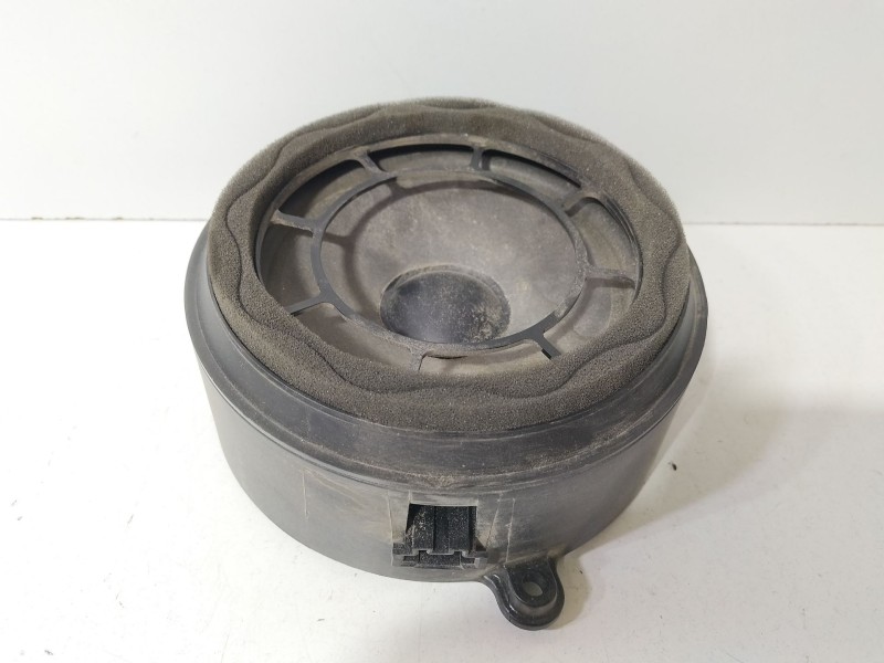 Recambio de altavoz para mercedes-benz clase c coupé (cl203) c 220 cdi (203.708) referencia OEM IAM A2038201202  