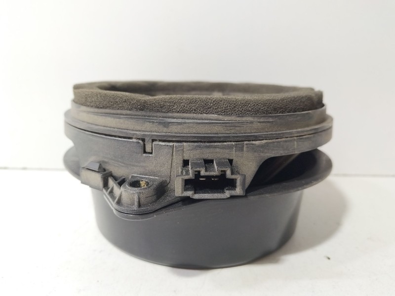 Recambio de altavoz para mercedes-benz clase c coupé (cl203) c 220 cdi (203.708) referencia OEM IAM A2038204002  