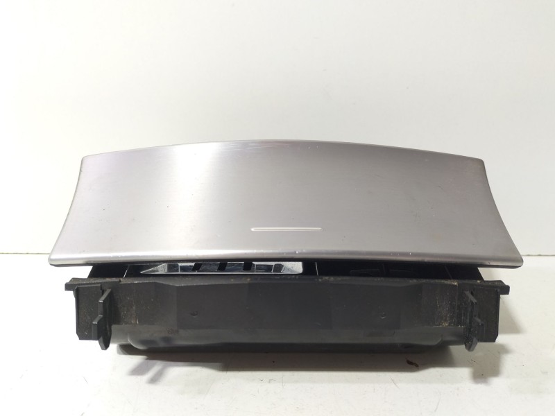 Recambio de cenicero para mercedes-benz clase c coupé (cl203) c 220 cdi (203.708) referencia OEM IAM A2036805250  