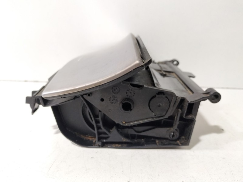 Recambio de cenicero para mercedes-benz clase c coupé (cl203) c 220 cdi (203.708) referencia OEM IAM A2036805250  