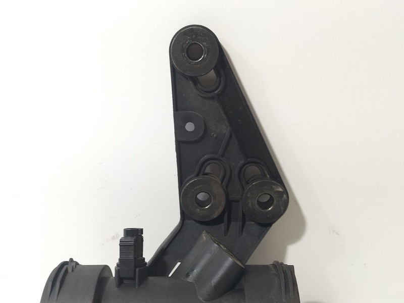 Recambio de tubo para mercedes-benz clase c coupé (cl203) c 220 cdi (203.708) referencia OEM IAM A2035200295  