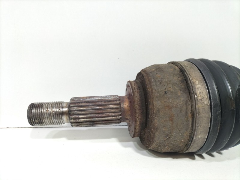Recambio de transmision delantera derecha para renault clio iii grandtour (kr0/1_) 1.5 dci referencia OEM IAM 391006802R  