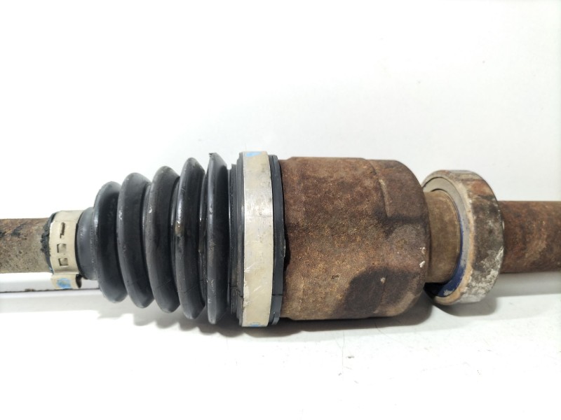 Recambio de transmision delantera derecha para renault clio iii grandtour (kr0/1_) 1.5 dci referencia OEM IAM 391006802R  