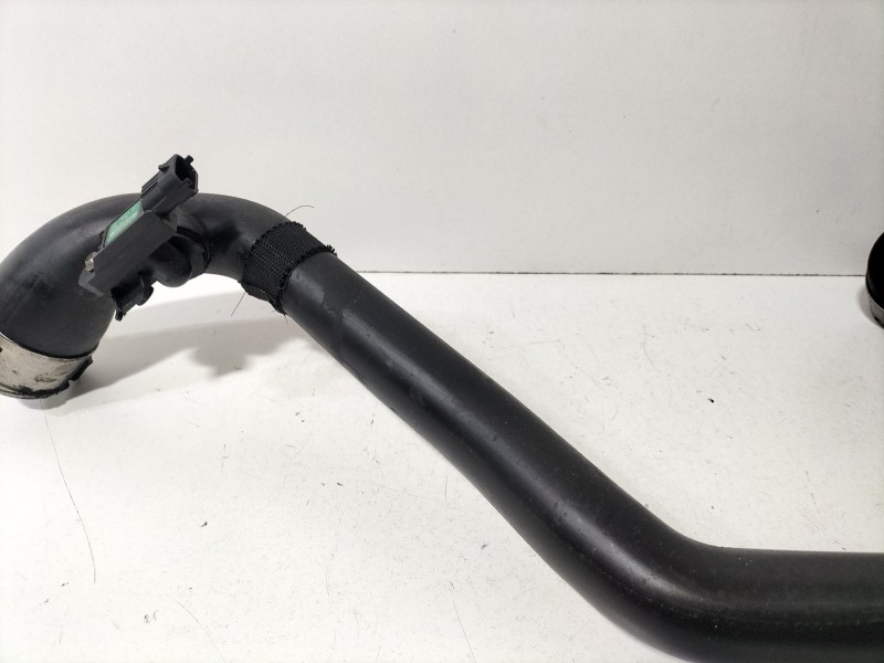 Recambio de tubo para renault clio iii grandtour (kr0/1_) 1.5 dci referencia OEM IAM 8200748681  