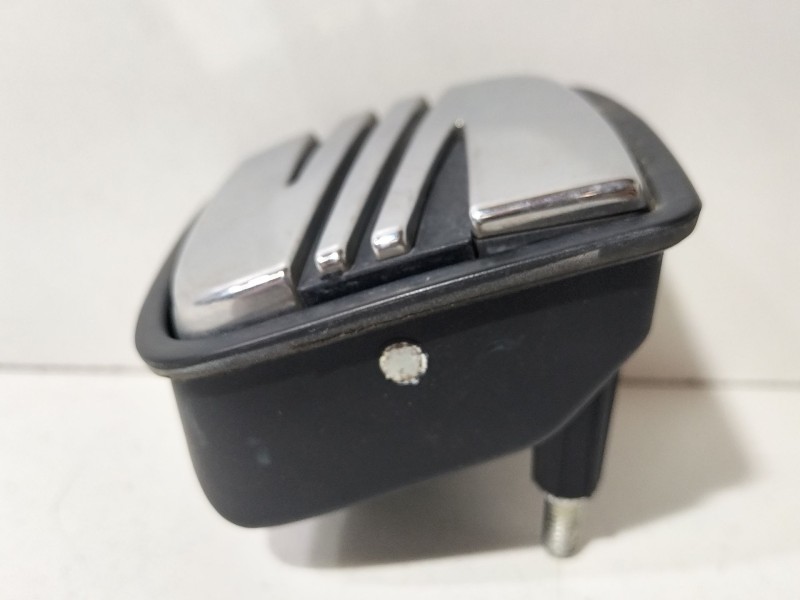Recambio de maneta exterior porton para seat ibiza iv (6j5, 6p1) 1.4 referencia OEM IAM 6J4827565  