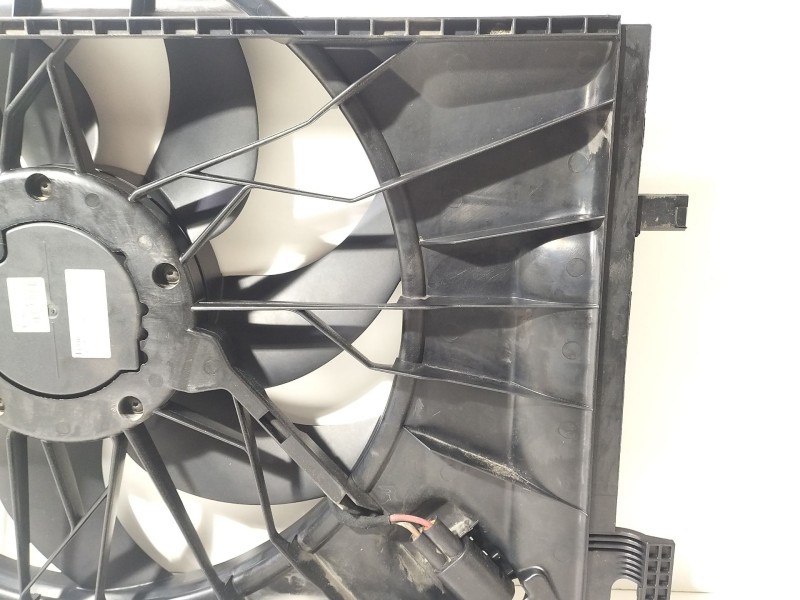 Recambio de electroventilador para mercedes-benz clase c coupé (cl203) c 220 cdi (203.708) referencia OEM IAM A2035001593  