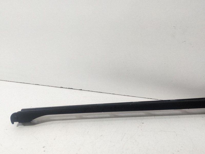 Recambio de brazo limpia delantero derecho para mercedes-benz clase c coupé (cl203) c 220 cdi (203.708) referencia OEM IAM AI231