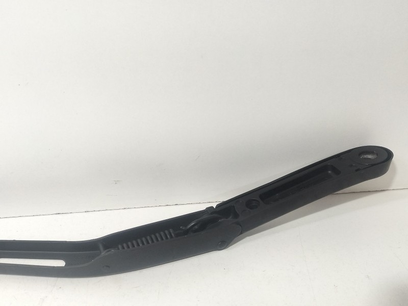 Recambio de brazo limpia delantero derecho para mercedes-benz clase c coupé (cl203) c 220 cdi (203.708) referencia OEM IAM AI231