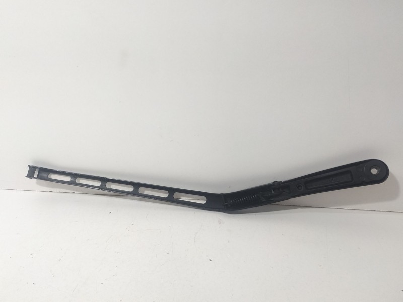 Recambio de brazo limpia delantero derecho para mercedes-benz clase c coupé (cl203) c 220 cdi (203.708) referencia OEM IAM AI231