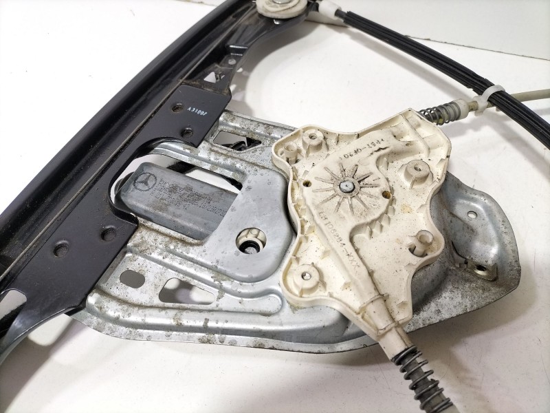 Recambio de elevalunas delantero derecho para mercedes-benz clase c coupé (cl203) c 220 cdi (203.708) referencia OEM IAM 2037201