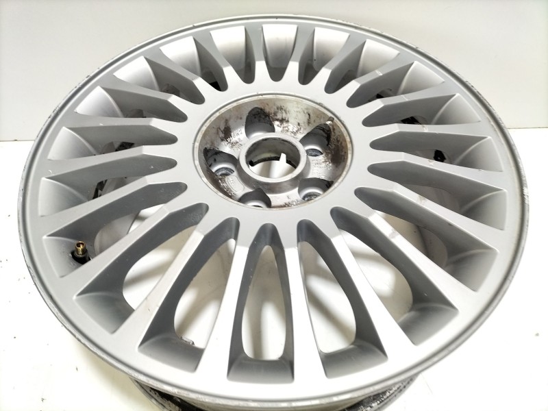 Recambio de juego llantas para seat leon (1m1) 1.9 tdi referencia OEM IAM 1M0601025E  