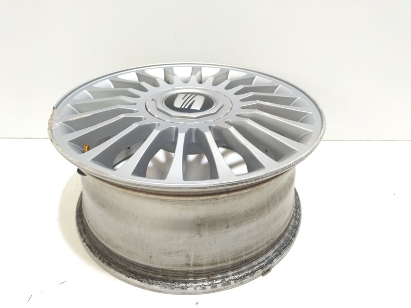 Recambio de juego llantas para seat leon (1m1) 1.9 tdi referencia OEM IAM 1M0601025E  