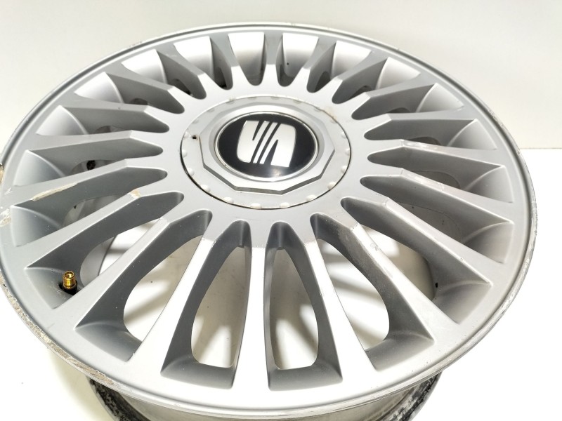 Recambio de juego llantas para seat leon (1m1) 1.9 tdi referencia OEM IAM 1M0601025E  