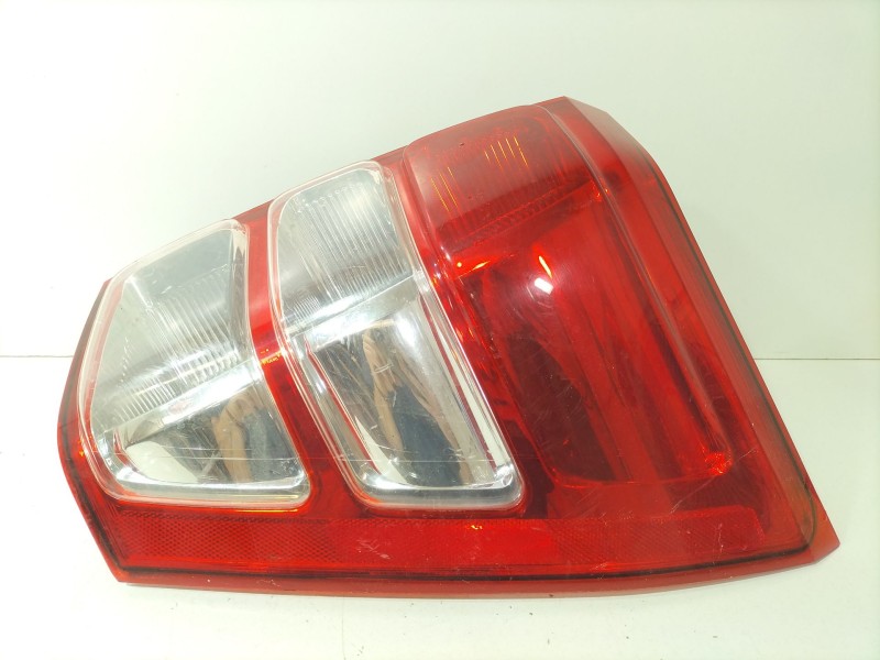 Recambio de piloto trasero derecho para suzuki grand vitara ii (jt, te, td) 1.9 ddis a las 4 ruedas (jt419, td44, jb419wd, jb419