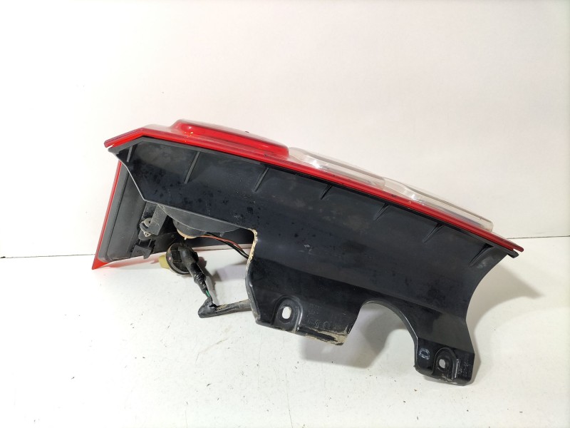 Recambio de piloto trasero derecho para suzuki grand vitara ii (jt, te, td) 1.9 ddis a las 4 ruedas (jt419, td44, jb419wd, jb419
