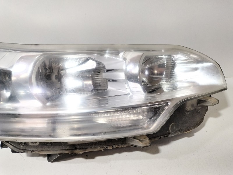 Recambio de faro derecho para citroën c5 iii (rd_) 1.6 hdi 110 referencia OEM IAM 9672694080  