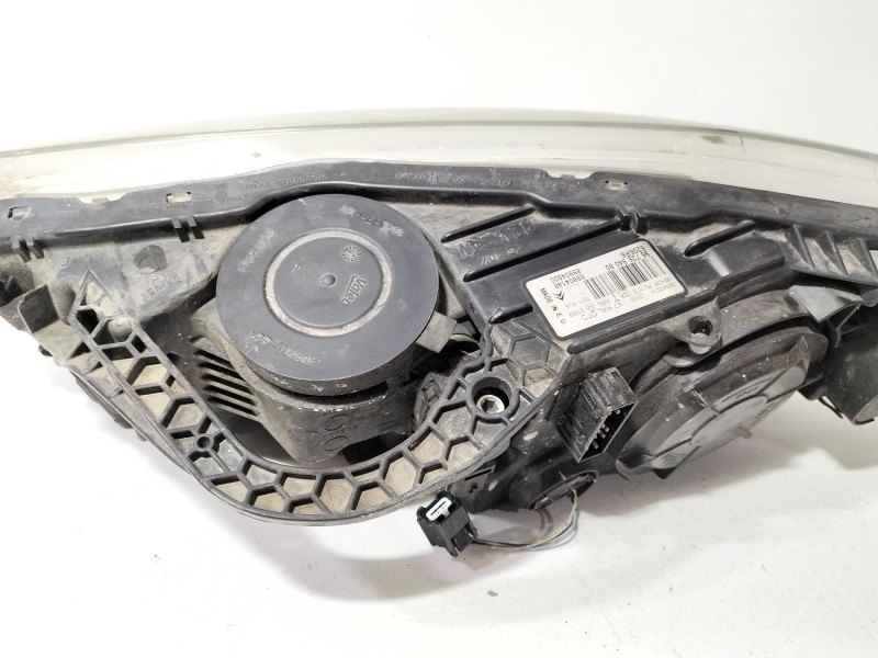 Recambio de faro derecho para citroën c5 iii (rd_) 1.6 hdi 110 referencia OEM IAM 9672694080  