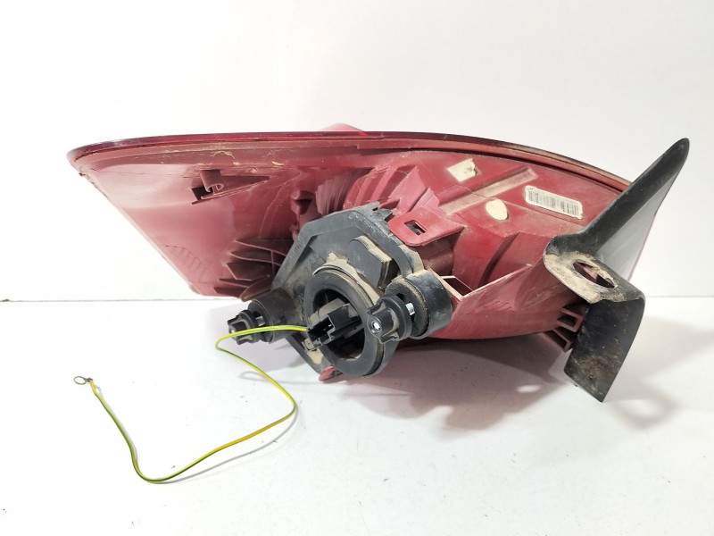 Recambio de piloto trasero derecho para citroën c5 iii (rd_) 1.6 hdi 110 referencia OEM IAM 9681063680  
