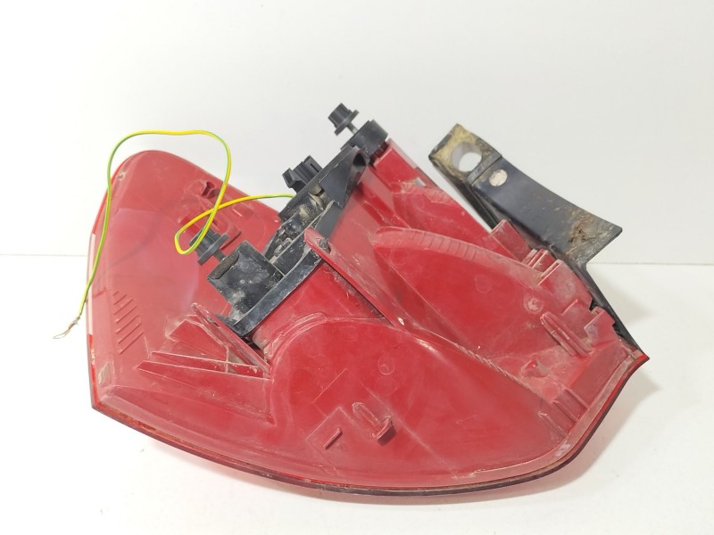 Recambio de piloto trasero derecho para citroën c5 iii (rd_) 1.6 hdi 110 referencia OEM IAM 9681063680  