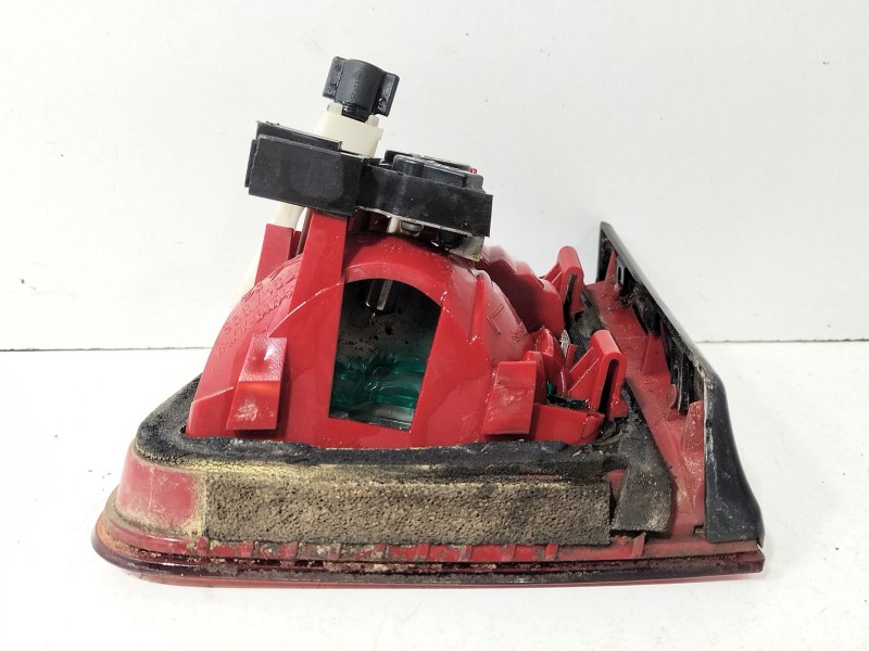 Recambio de piloto trasero izquierdo de porton para citroën c5 iii (rd_) 1.6 hdi 110 referencia OEM IAM 9687583080  