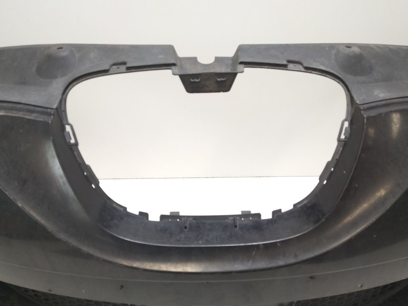 Recambio de paragolpes delantero para seat leon (1p1) reference referencia OEM IAM 1P0807217AA  