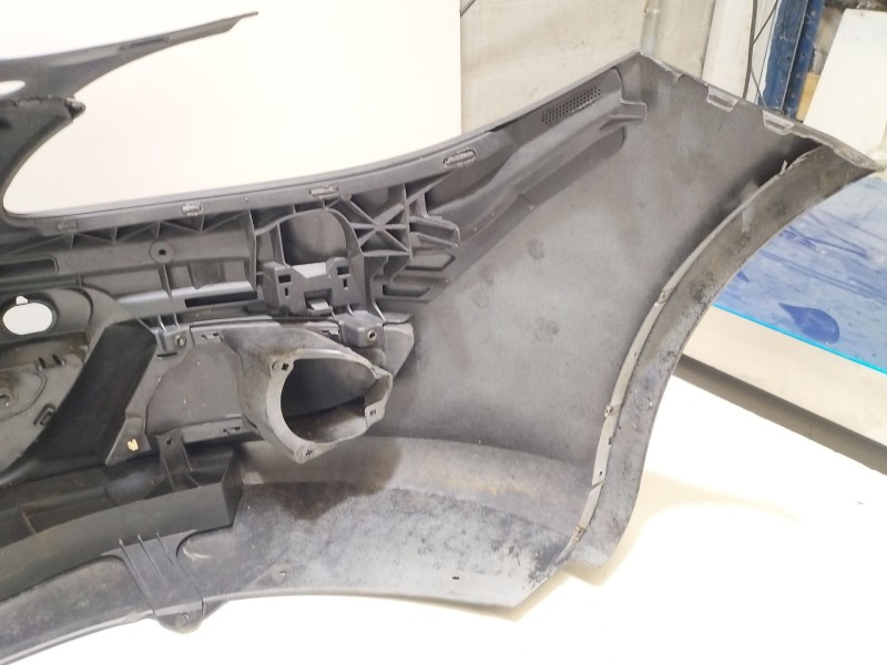 Recambio de paragolpes delantero para seat leon (1p1) reference referencia OEM IAM 1P0807217AA  