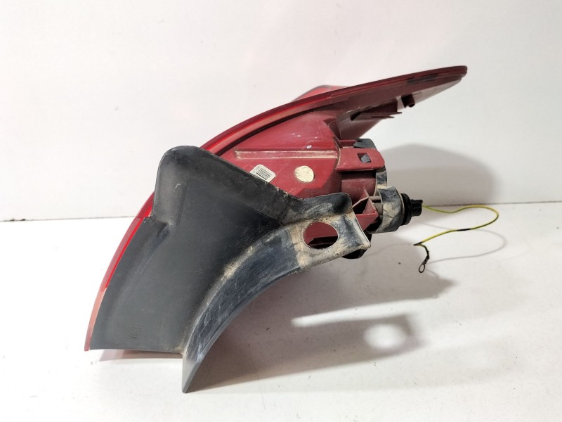 Recambio de piloto trasero izquierdo para citroën c5 iii (rd_) 1.6 hdi 110 referencia OEM IAM 9681063880  