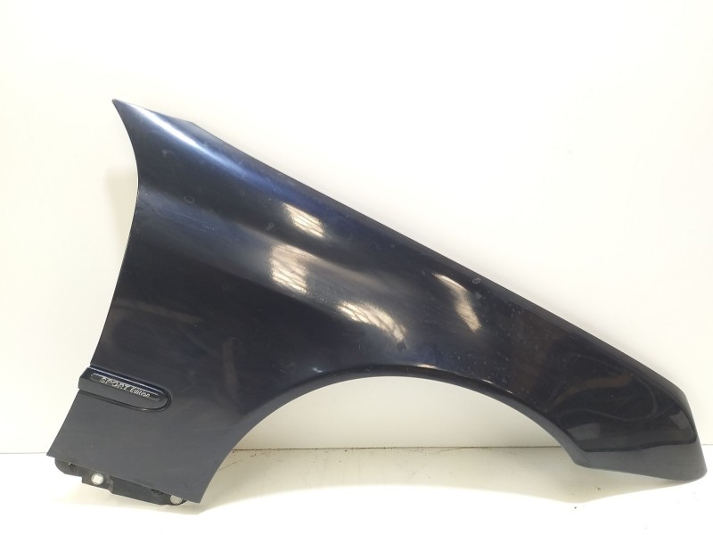 Recambio de aleta delantera derecha para mercedes-benz clase c coupé (cl203) c 220 cdi (203.708) referencia OEM IAM 2038800418  