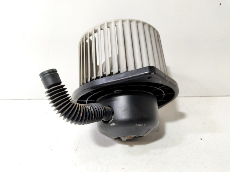 Recambio de motor calefaccion para suzuki grand vitara ii (jt, te, td) 1.9 ddis a las 4 ruedas (jt419, td44, jb419wd, jb419xd) r