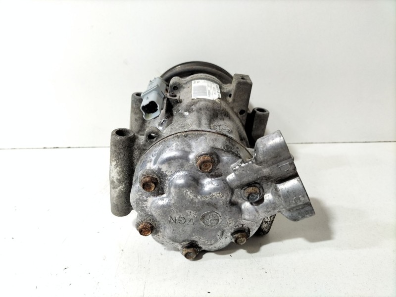Recambio de compresor aire acondicionado para renault clio iii grandtour (kr0/1_) 1.5 dci referencia OEM IAM 8200953359  