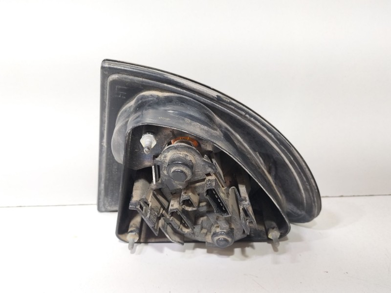 Recambio de piloto trasero derecho para seat leon (1m1) 1.9 tdi referencia OEM IAM 1M694511201C  