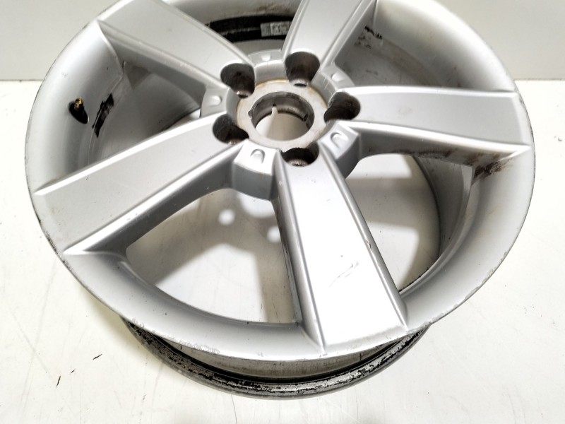 Recambio de llanta para seat leon (1p1) 2.0 tdi 16v referencia OEM IAM 1P0601025C  