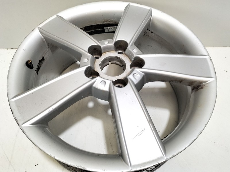Recambio de llanta para seat leon (1p1) 2.0 tdi 16v referencia OEM IAM 1P0601025C  
