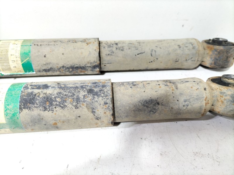 Recambio de juego amortiguadores trasero para suzuki grand vitara ii (jt, te, td) 1.9 ddis a las 4 ruedas (jt419, td44, jb419wd,