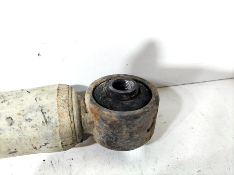Recambio de juego amortiguadores trasero para suzuki grand vitara ii (jt, te, td) 1.9 ddis a las 4 ruedas (jt419, td44, jb419wd,
