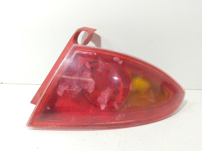 Recambio de piloto trasero derecho para seat leon (1p1) 1.9 tdi referencia OEM IAM 1P0945112C  