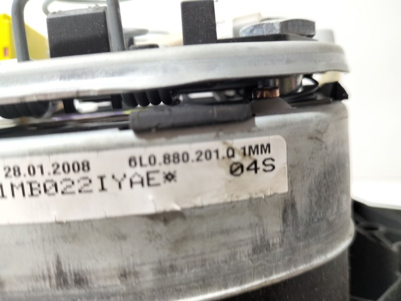 Recambio de airbag delantero izquierdo para seat ibiza iii (6l1) 1.4 tdi referencia OEM IAM 6L0880201Q  