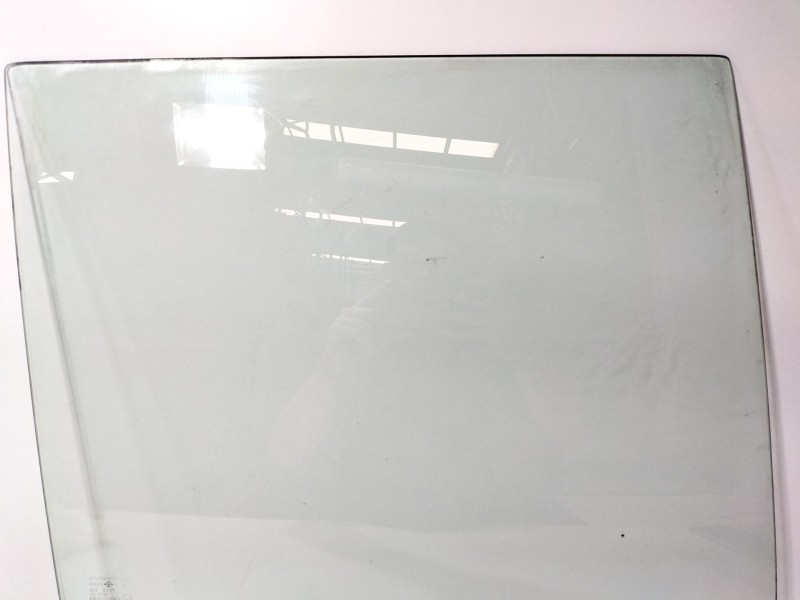 Recambio de luna trasera derecha para suzuki grand vitara ii (jt, te, td) 1.9 ddis a las 4 ruedas (jt419, td44, jb419wd, jb419xd