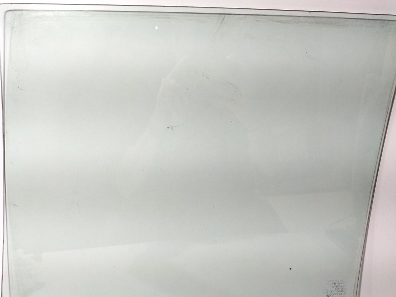 Recambio de luna trasera derecha para suzuki grand vitara ii (jt, te, td) 1.9 ddis a las 4 ruedas (jt419, td44, jb419wd, jb419xd