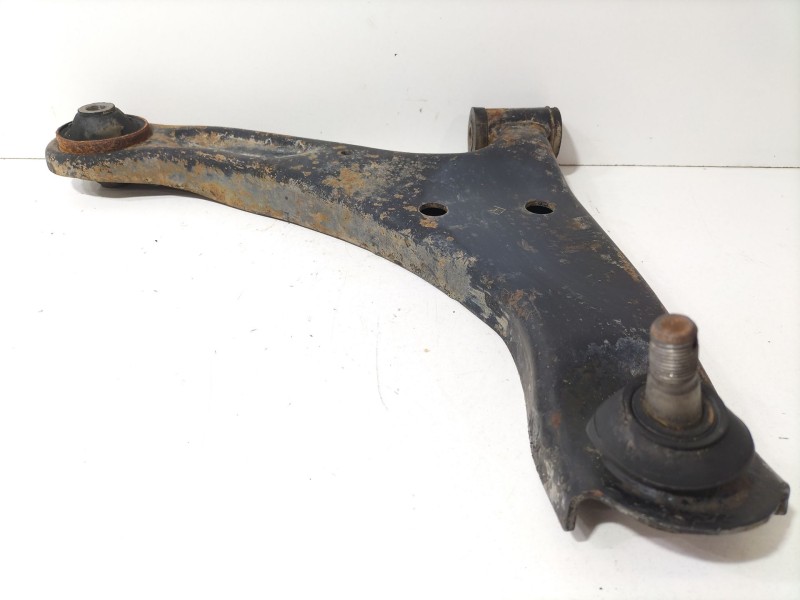 Recambio de brazo suspension inferior delantero derecho para suzuki grand vitara ii (jt, te, td) 1.9 ddis a las 4 ruedas (jt419,