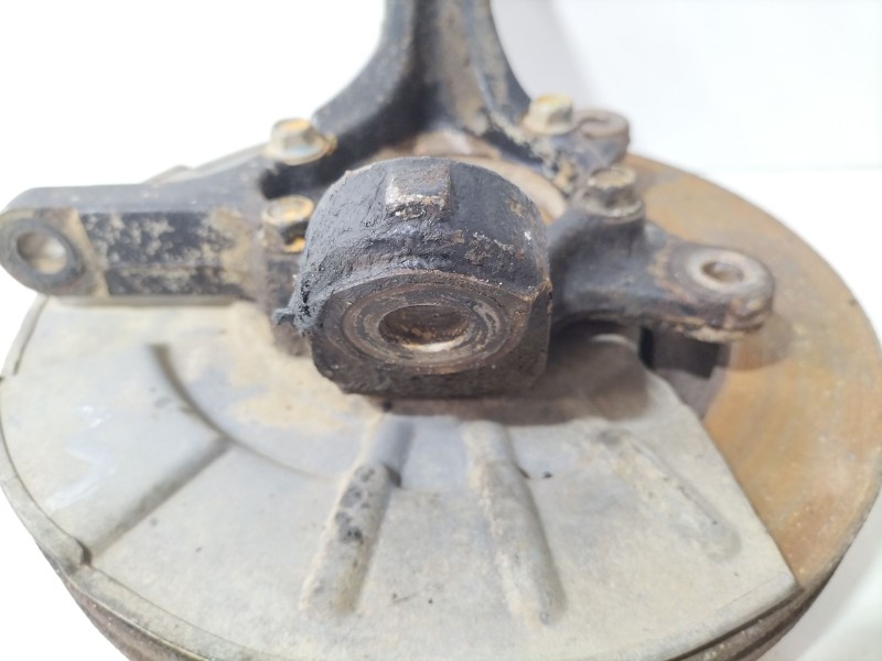 Recambio de mangueta delantera derecha para suzuki grand vitara ii (jt, te, td) 1.9 ddis a las 4 ruedas (jt419, td44, jb419wd, j