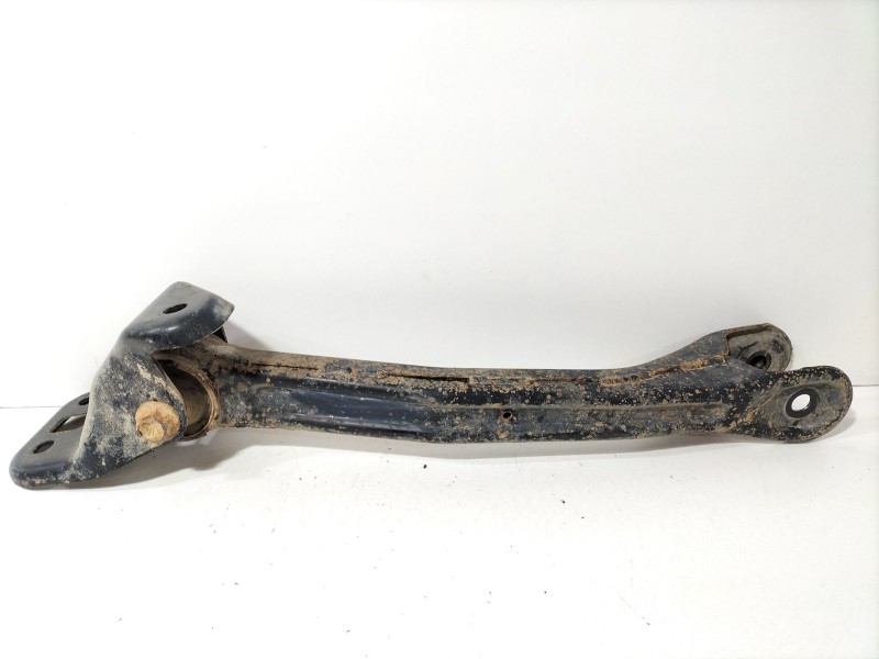 Recambio de brazo suspension inferior trasero derecho para suzuki grand vitara ii (jt, te, td) 1.9 ddis a las 4 ruedas (jt419, t