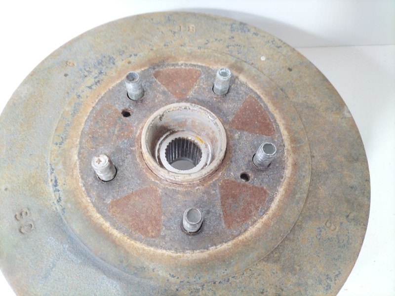 Recambio de mangueta trasera derecha para suzuki grand vitara ii (jt, te, td) 1.9 ddis a las 4 ruedas (jt419, td44, jb419wd, jb4