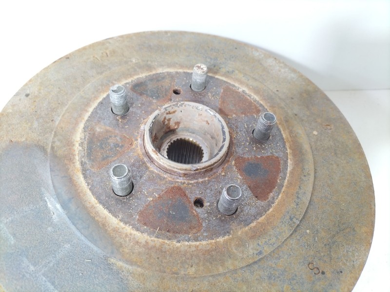 Recambio de mangueta trasera izquierda para suzuki grand vitara ii (jt, te, td) 1.9 ddis a las 4 ruedas (jt419, td44, jb419wd, j