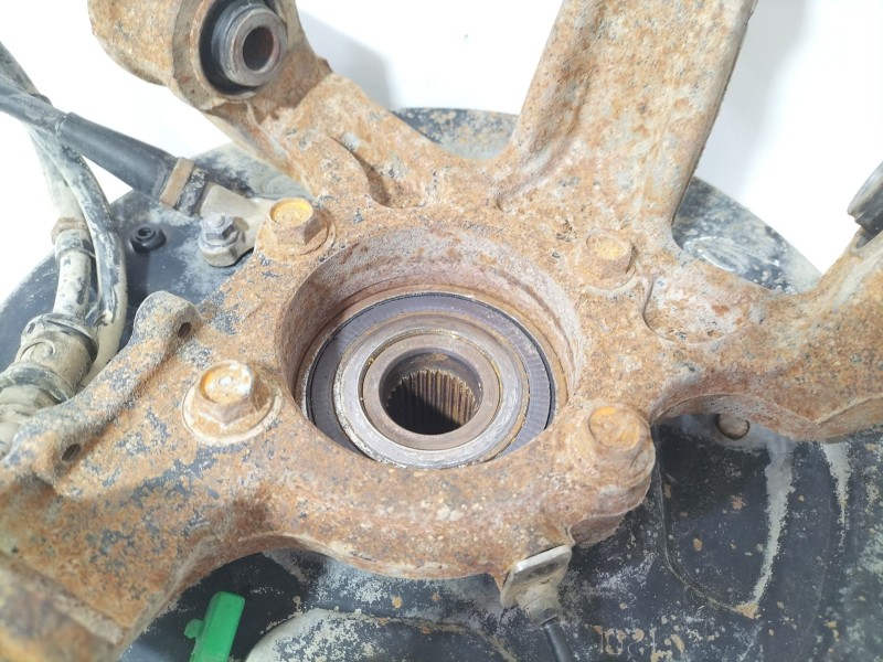 Recambio de mangueta trasera izquierda para suzuki grand vitara ii (jt, te, td) 1.9 ddis a las 4 ruedas (jt419, td44, jb419wd, j